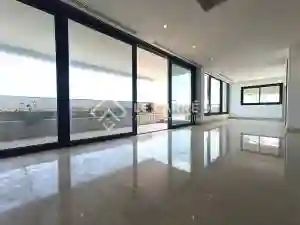 Un s3 Avec Piscine au lac 2 à Berge Du Lac - Vue 1