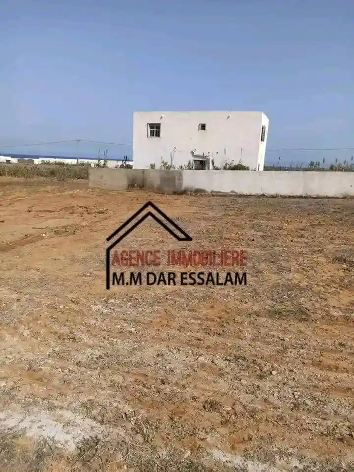 Terrain à Vendre Près de la mer - Vue 3