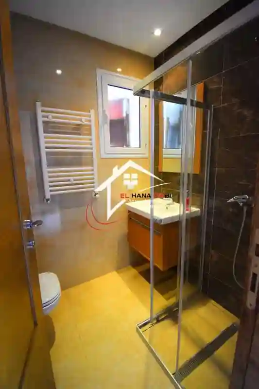 à Vendre Appartement s+3 Avec Piscine en Plein Zone Touristique - Vue 1