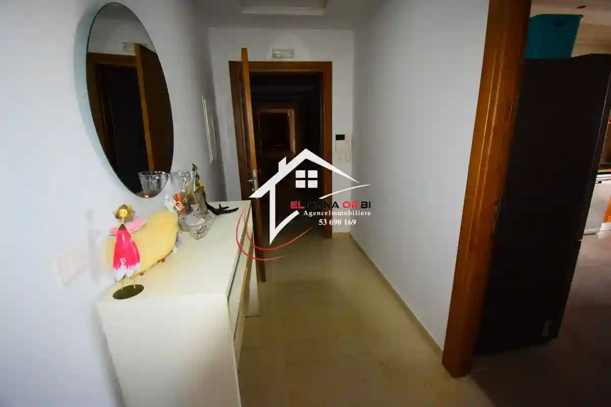 à Vendre Appartement s+3 Avec Piscine en Plein Zone Touristique - Vue 3