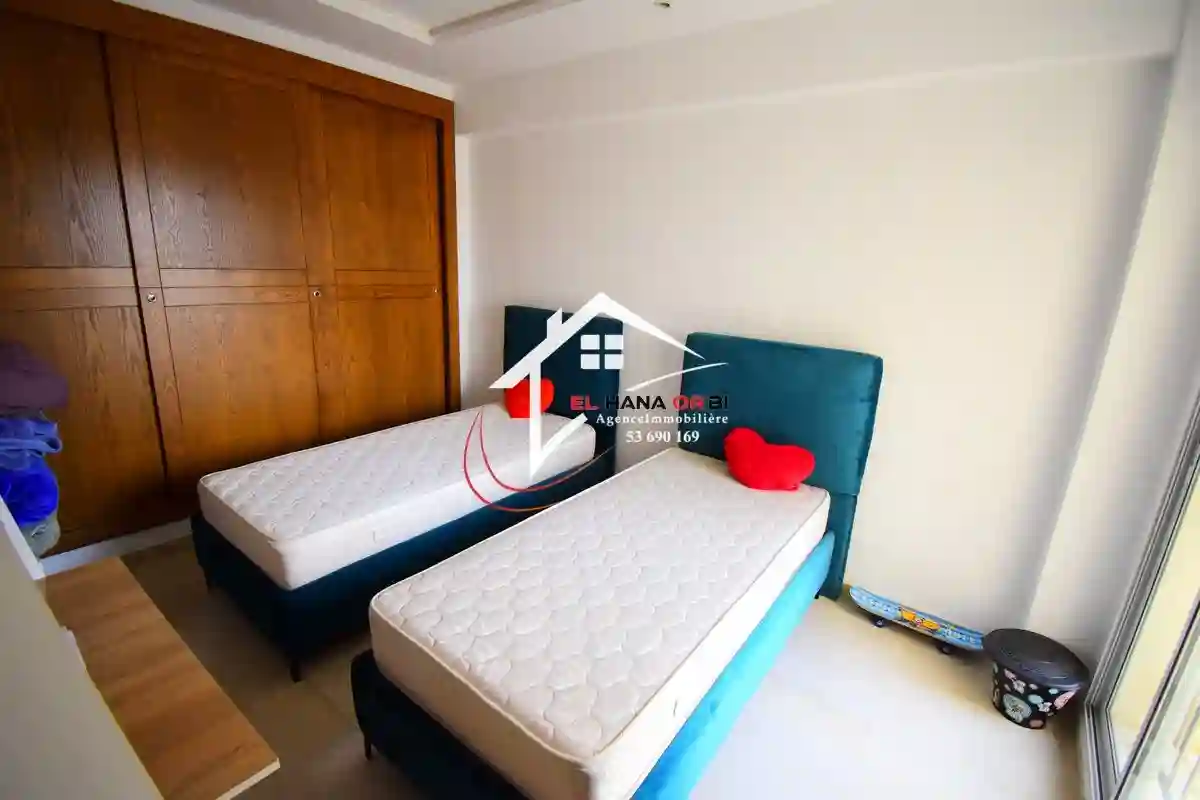 à Vendre Appartement s+3 Avec Piscine en Plein Zone Touristique - Vue 4