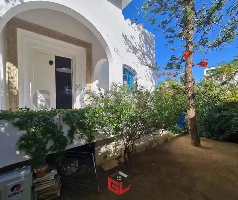 Villa Coloniale à Mutuelleville à Mutuelle Ville - Vue 1