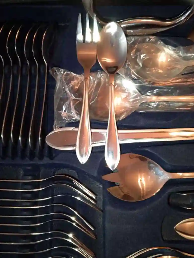 Ménagère Jamais Utilisé - Vue 2