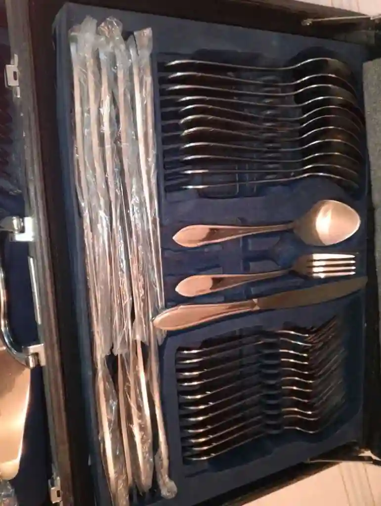 Ménagère Jamais Utilisé - Vue 6