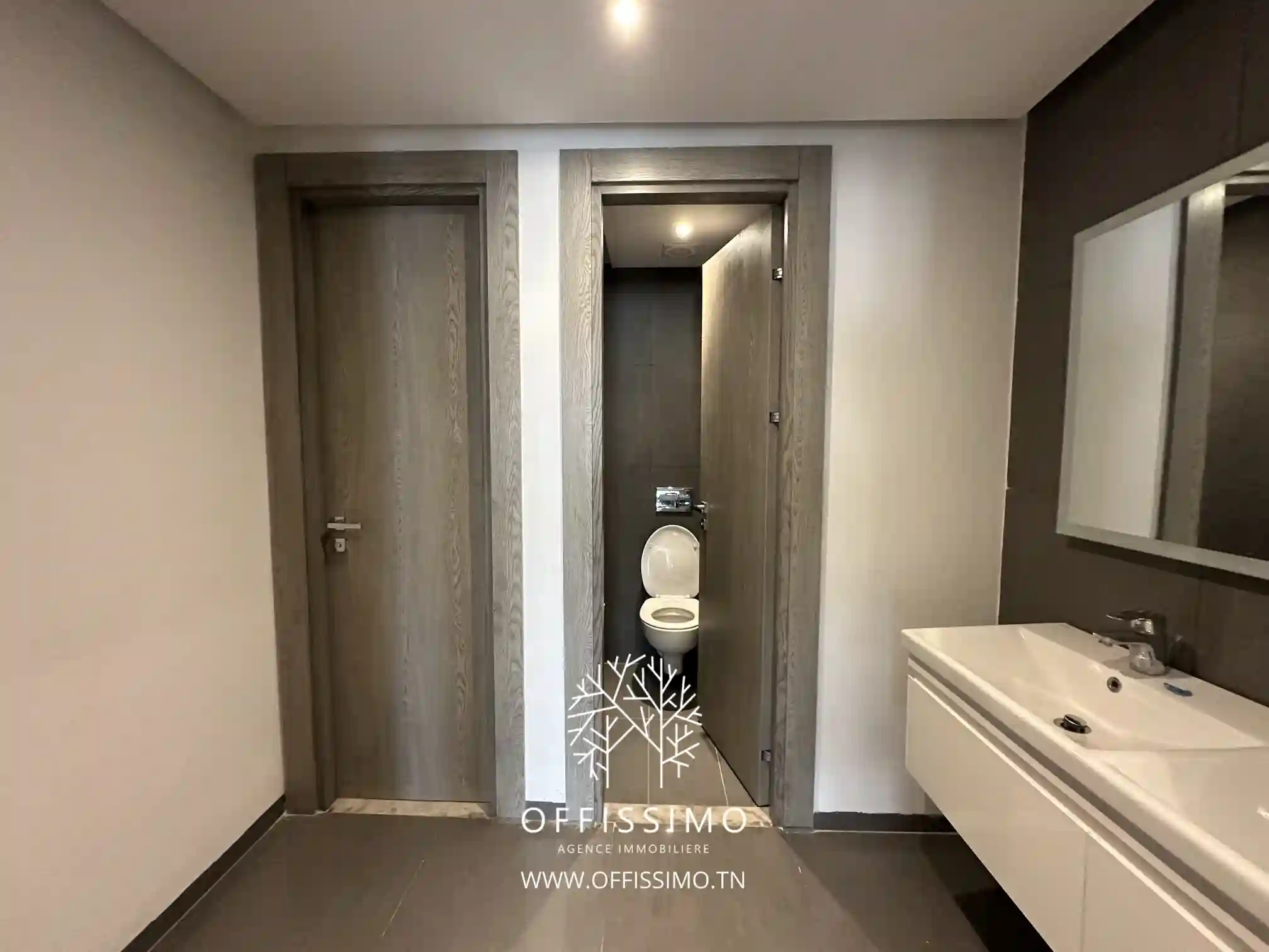 Bureau lac 2 Grand Luxe à Berge Du Lac - Vue 4