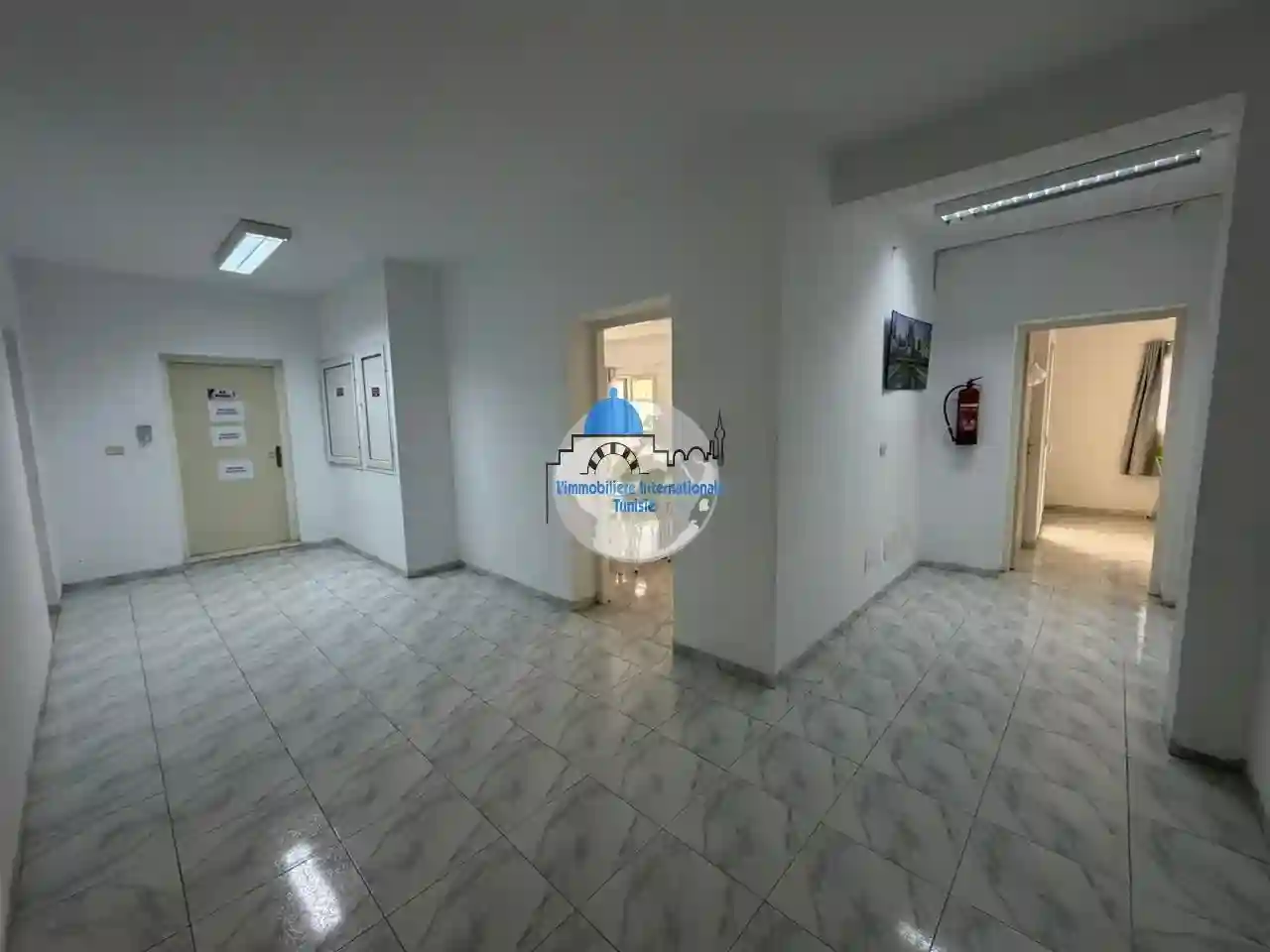 Bureau Spacieux à Louer - Hammam Sousse - Vue 2