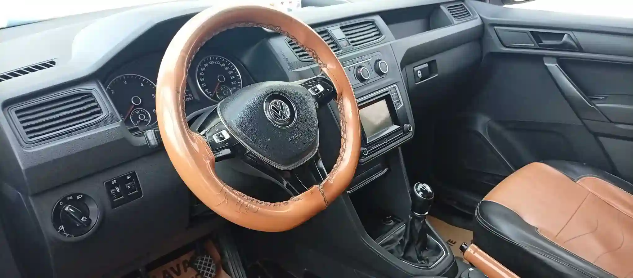 Caddy Prestige - Vue 4