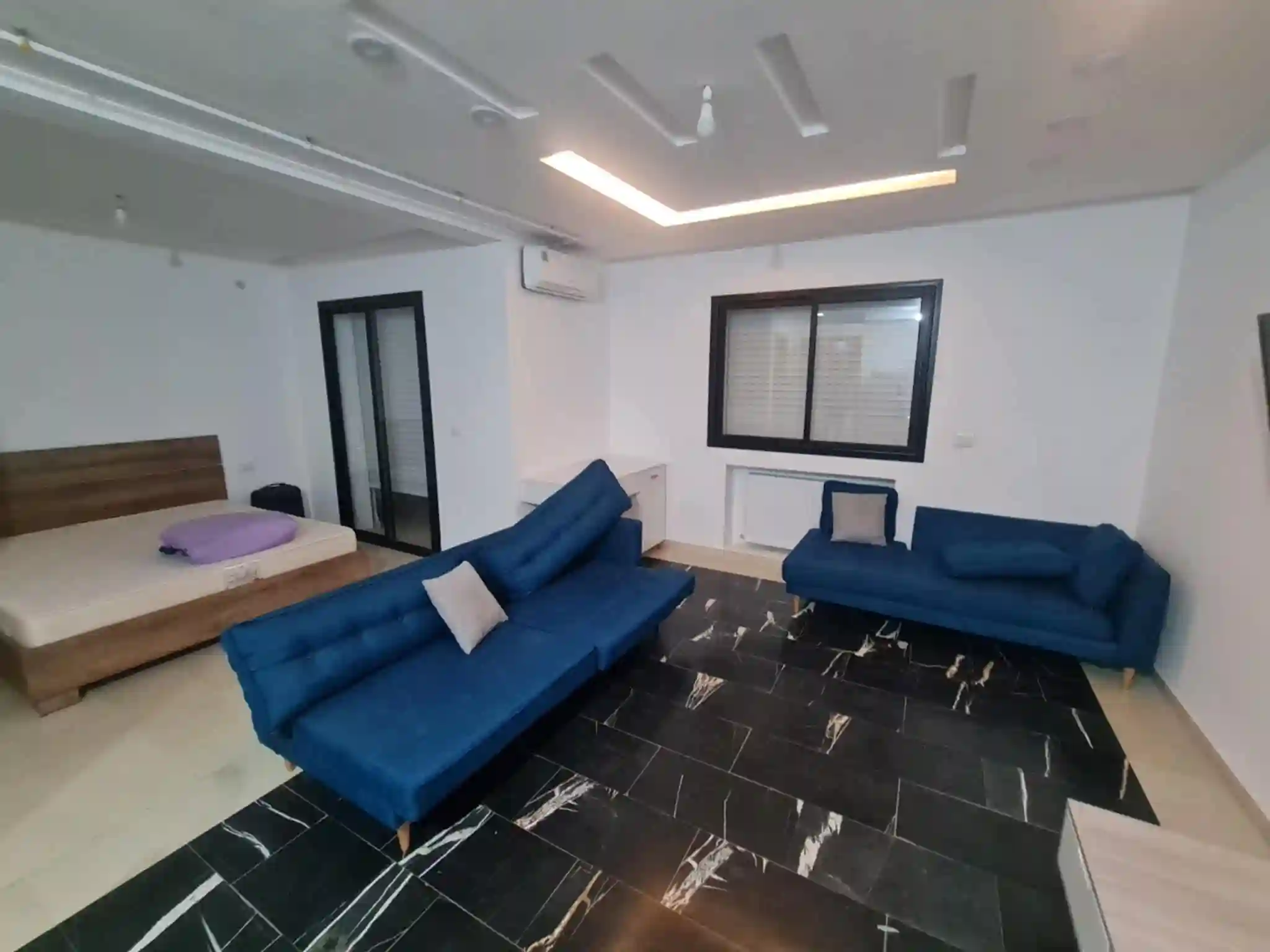 S0 a la Cité Wahat Wb4185 à Ain Zaghouan - Vue 1