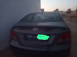 Hyundai Solaris à Djerba