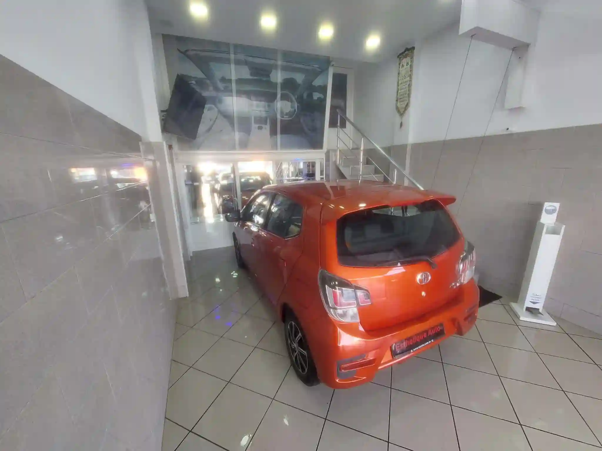 Toyota Agya 12 Première Main -tel 98479647 - Vue 4