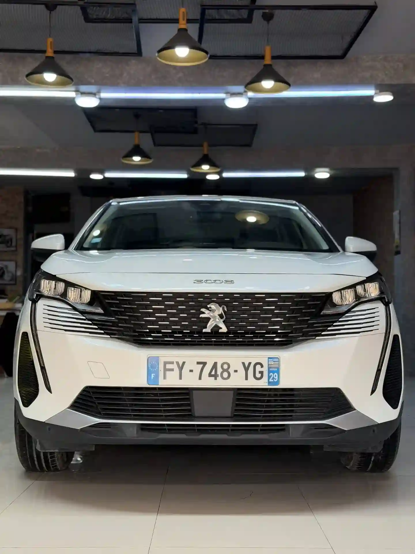 Peugeot 3008 - Vue 3