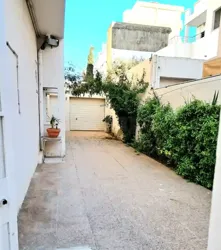 Villa Meublé (s+3) à Louer par Jour Riad El Andalous Ariana