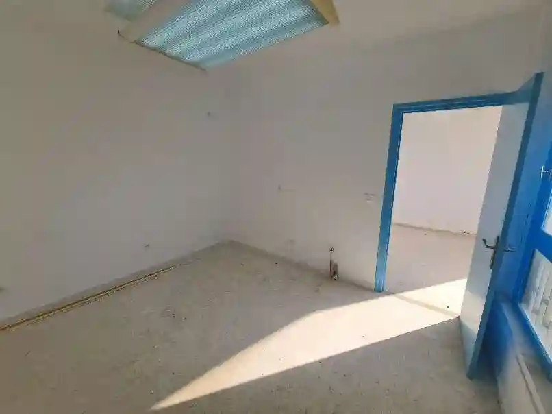 Bureau Hall Plus 4 vte a el Manzah 6 Wb4048 à El Menzah 6 - Vue 1