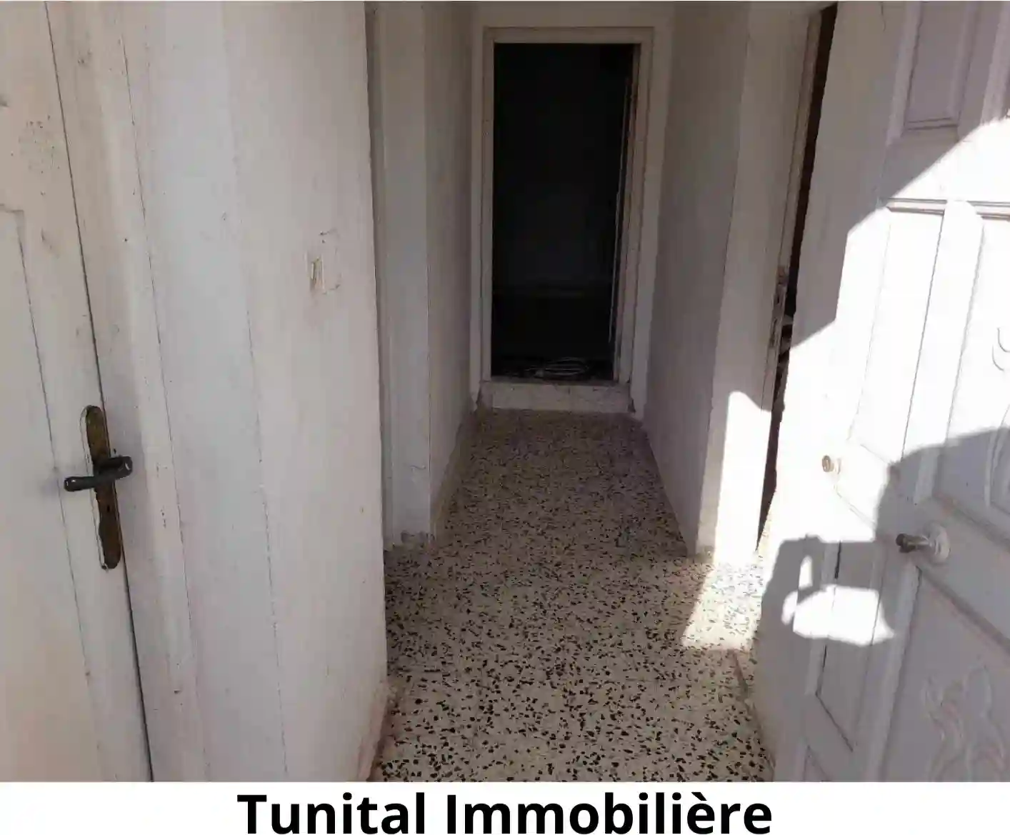 Studio à Retaper ou à Raser à Sidi Frej - Vue 1