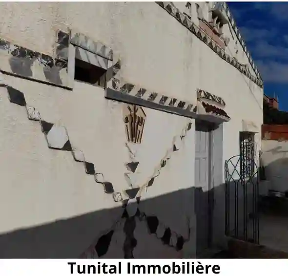 Studio à Retaper ou à Raser à Sidi Frej - Vue 2