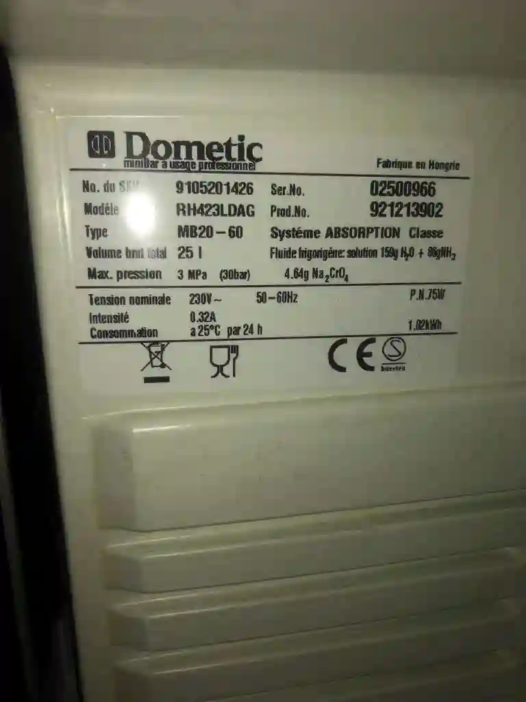 Minibar de la Marque Dometic Très Bonne État - Vue 2