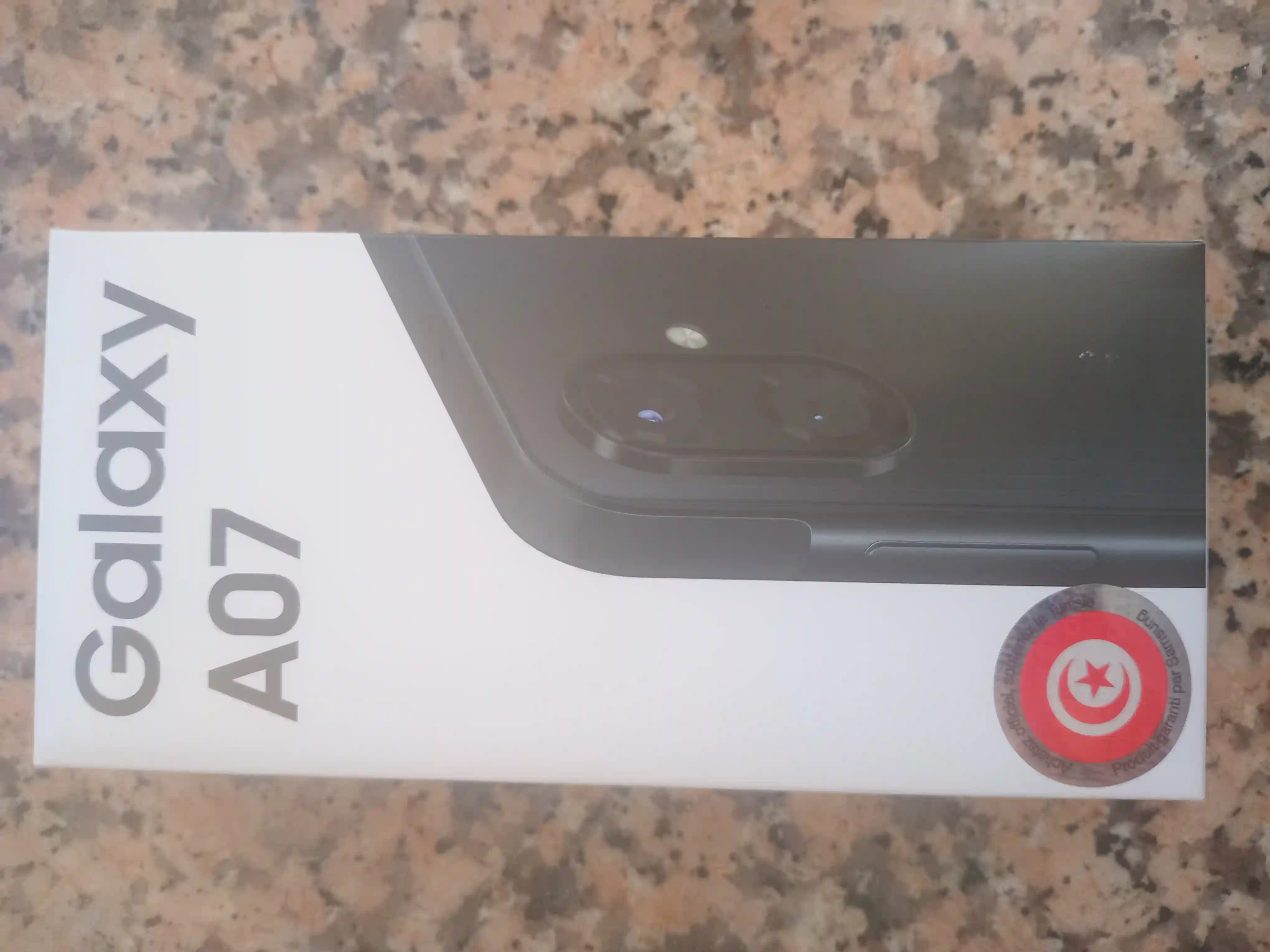 Smartphone Samsung a07 Cacheté à Le Bardo - Vue 2