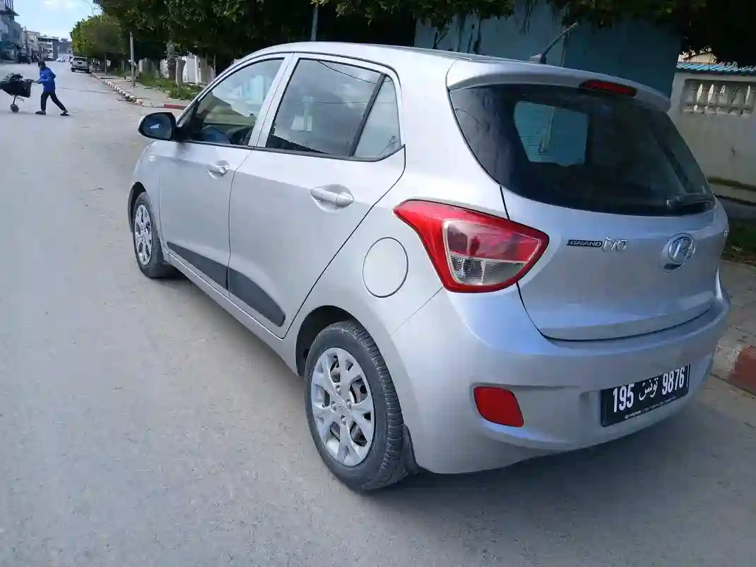 Hyundai Grand I10 - Vue 2
