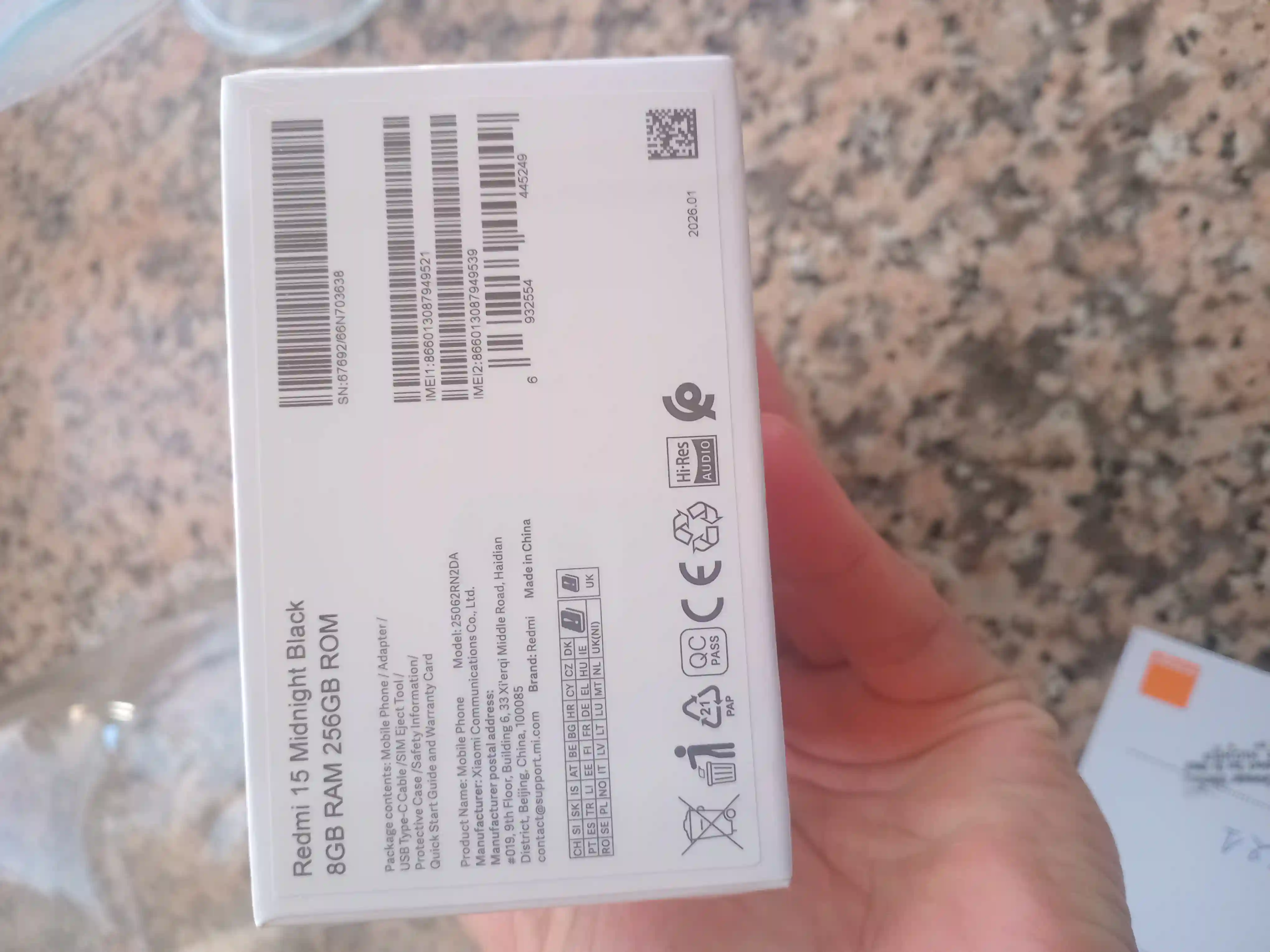 Smartphone Redmi 15 Cacheté à Le Bardo - Vue 2