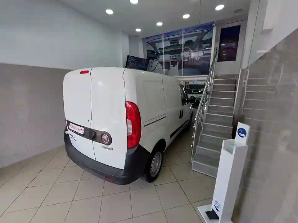 Fiat Doblo Maxi Fiat Doblo Maxi 2020 - tel 98479647 - Vue 1