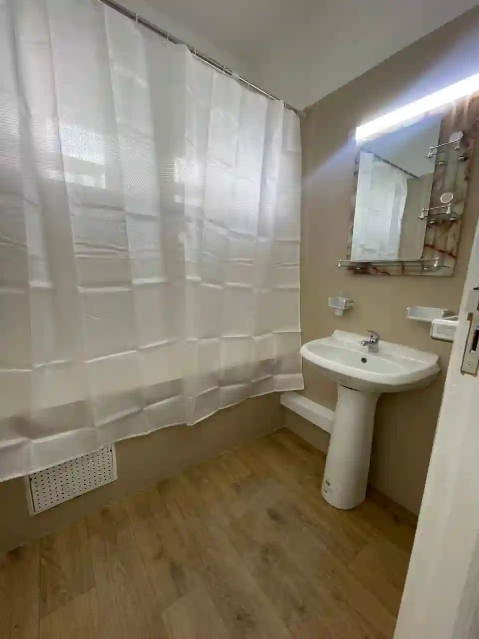 Joli Appartement s3 Rénové et Lumineux à El Manar 2 - Vue 4