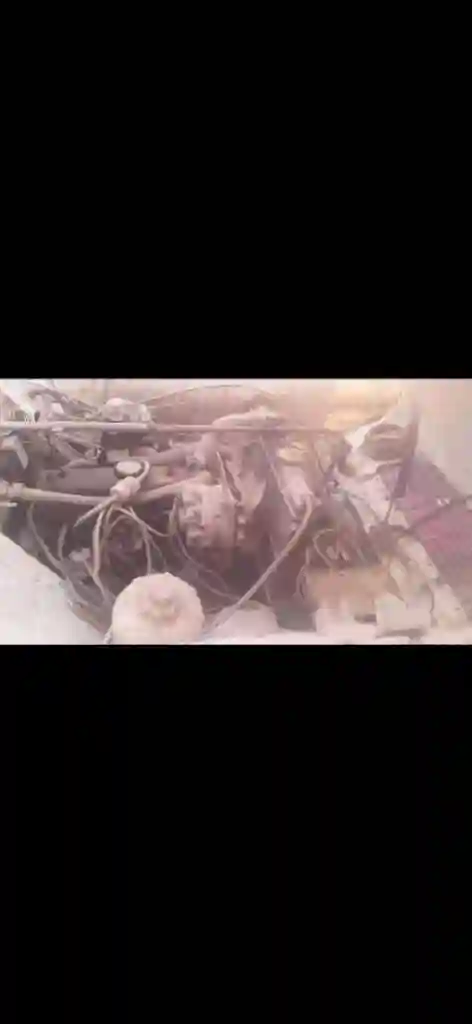 4L Vendre Complet ou Moteur - Vue 1