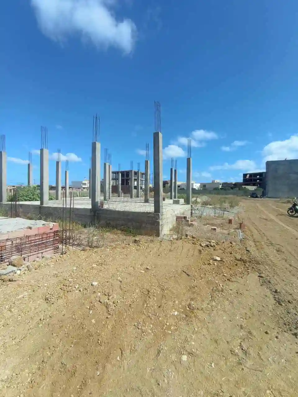 Maison en Cour de Construction a dar Allouch à Dar Allouche - Vue 1