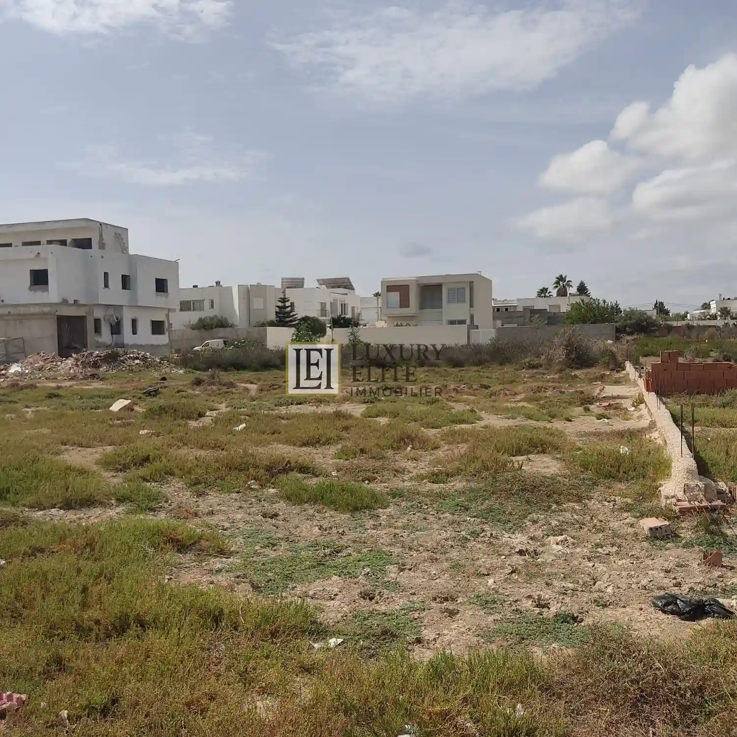 Terrain de 1389 m2 à Chotrana la Soukra à Chotrana 1 - Vue 1