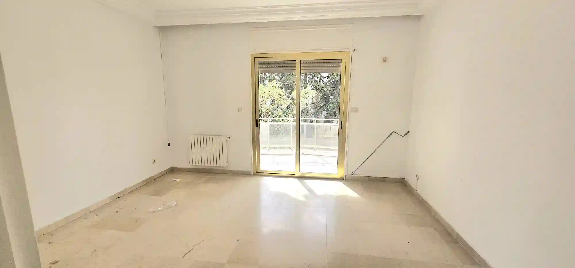 Grand Appartement à Manar1 - Vue 4