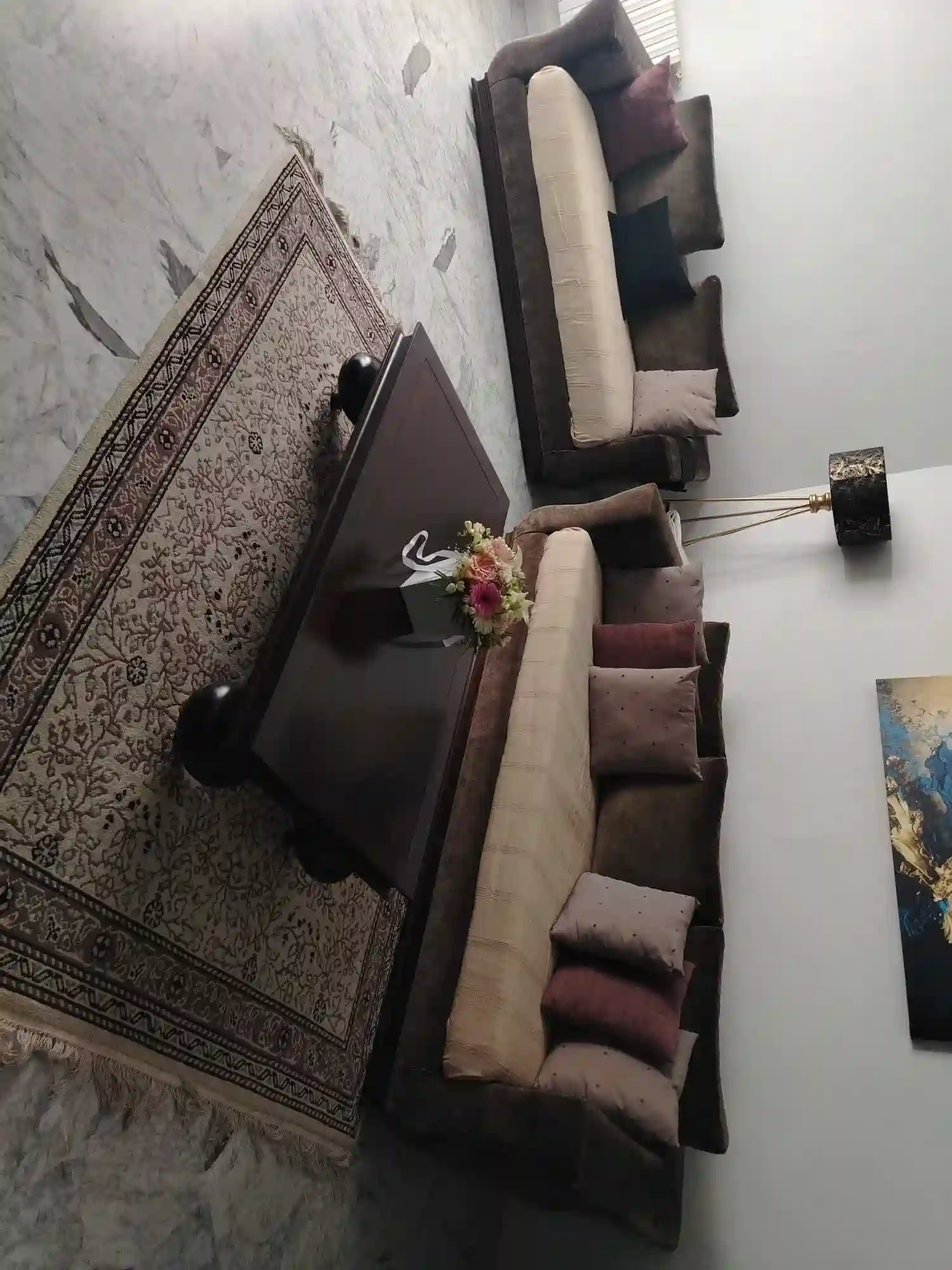 Salon à Vendre - Vue 1