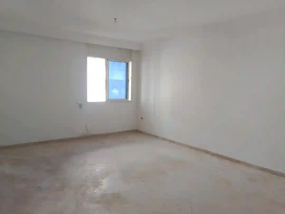 Appartement au Mourouj 4 en Face Terminus Métro à El Mourouj - Vue 3